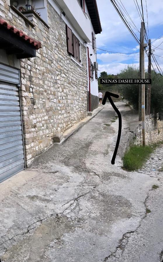 Nena'S Dashe House ベラト エクステリア 写真